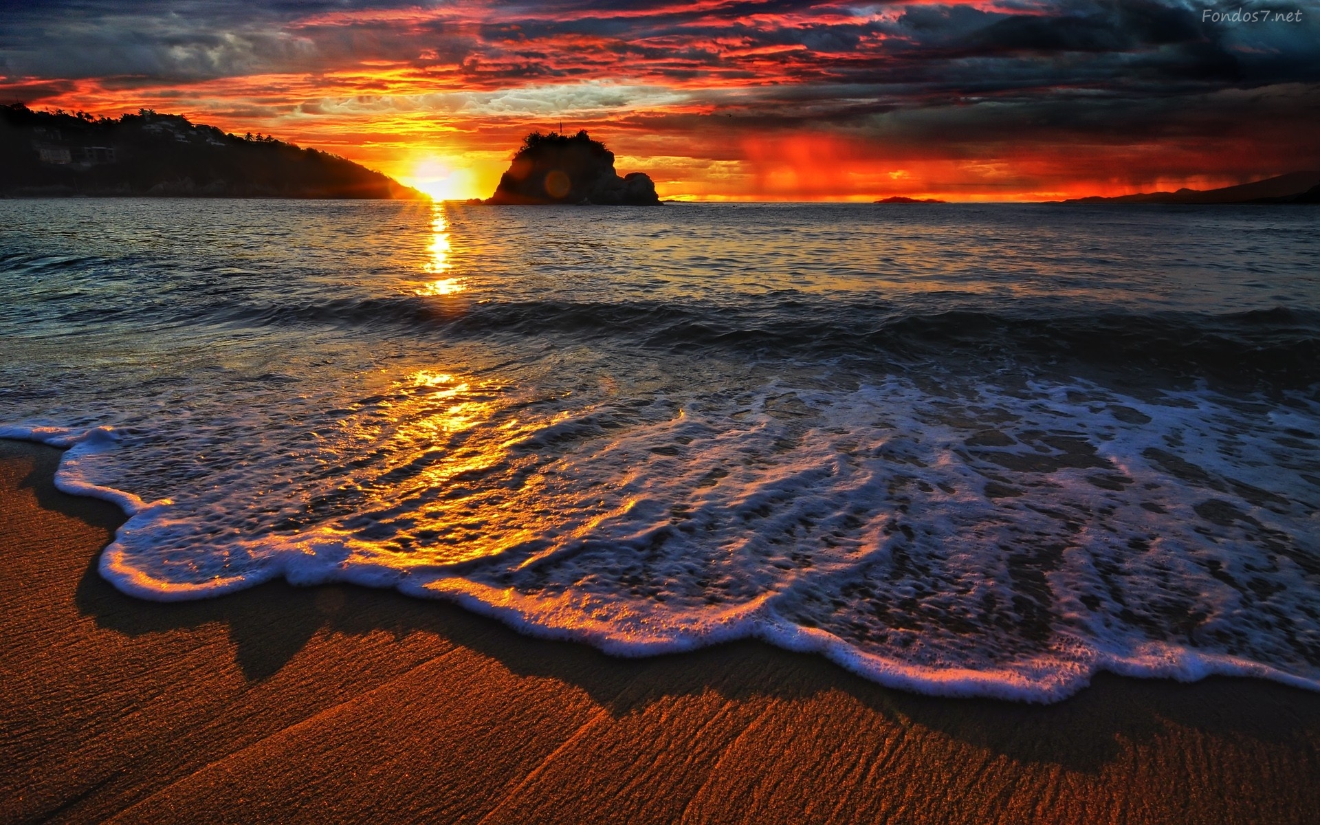 puesta-de-sol-en-playa-4237
